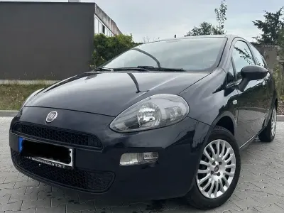 Gebraucht Fiat Punto 77 PS (56 kW) 2012 Blau Kleinwagen