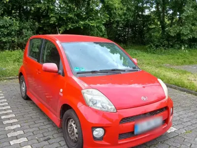 Gebraucht Daihatsu Sirion 87 PS (63 kW) 2005 Rot Kleinwagen