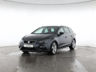 Gebraucht Seat Leon FR 131 PS (96 kW) 2020 Magnetic tech grey Kombi