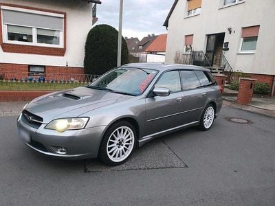 Begagnad Subaru Legacy GT 280 HK (205 kW) 2004 Silver Kombi