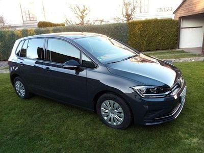 Second-hand VW Golf Sportsvan IQ Drive 116 CP (85 kW) 2019 Gri Monovolum