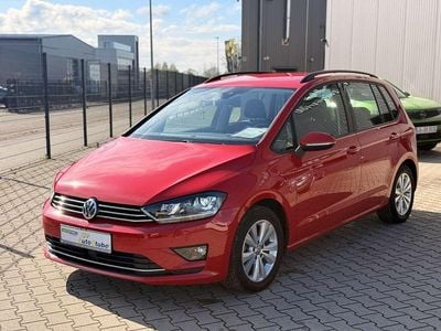 Gebraucht VW Golf Sportsvan Comfortline 150 PS (110 kW) 2017 Tornadorot Van / Kleinbus