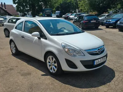 Gebraucht Opel Corsa Color Edition 95 PS (69 kW) 2011 Other Kleinwagen