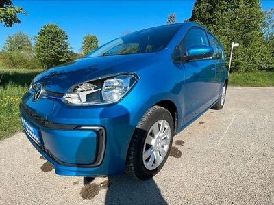 Costa azul metallic Gebraucht 2022 VW e-up! Kleinwagen | 17.490 € (Etwas zu teuer)