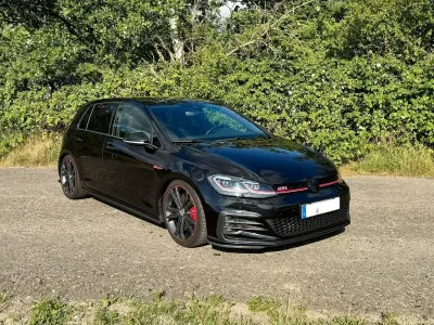 Gebraucht VW Golf VII GTI 245 PS (180 kW) 2020 Schwarz Limousine