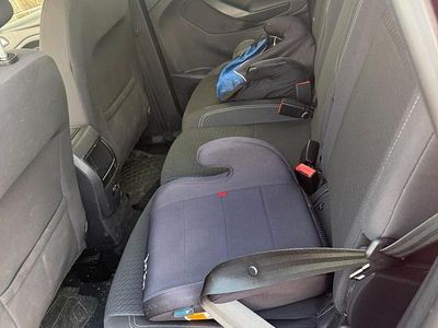Second-hand Ford C-MAX 105 CP (77 kW) 2015 Roșu Monovolum