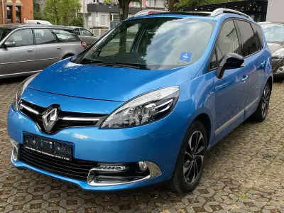 Gebraucht Renault Scénic III Bose Edition 132 PS (97 kW) 2015 Blau majorelle Van / Kleinbus