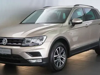 Gebraucht VW Tiguan Comfortline 150 PS (110 kW) 2016 Beige SUV
