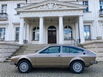 Gebraucht Alfa Romeo GTV 122 PS (89 kW) 1977 Beige Coupé