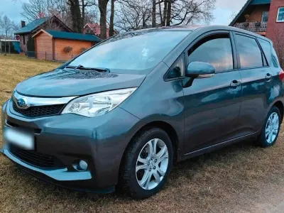 Käytetty Subaru Trezia Comfort 90 HP (66 kW) 2012 Harmaa Viistoperä