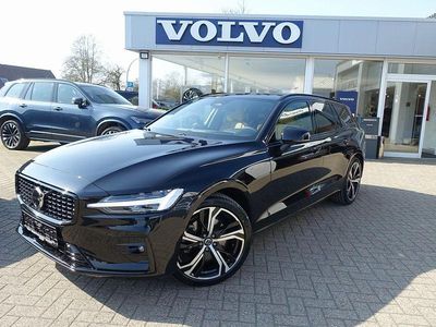 Gebraucht Volvo V60 Ultra 197 PS (144 kW) 2025 Onyx black Kombi