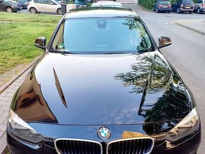 Gebraucht BMW 318 Advantage 150 PS (110 kW) 2017 Kombi
