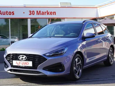 Neu Hyundai i30 150 PS (110 kW) 2026 Blau Kombi