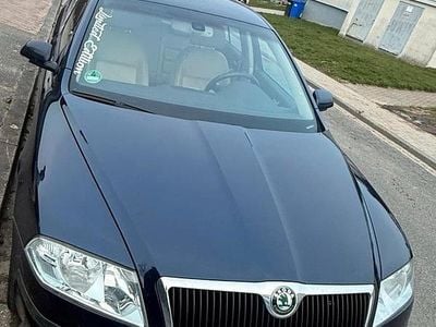 Używany Skoda Octavia 102 KM (75 kW) 2004 Niebieski Sedan/Limuzyna