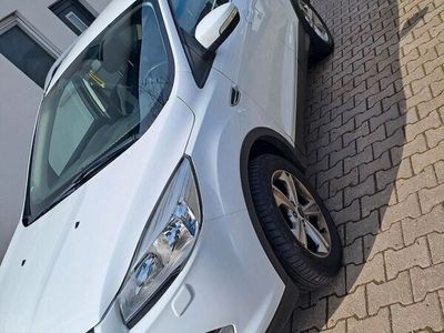 gebraucht Ford Kuga 2,0 TDCi 2x4 88kW SYNC Edition SYNC Edition