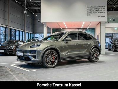 Neu Porsche Macan Turbo 469 kW (639 PS) 2026 Grün SUV