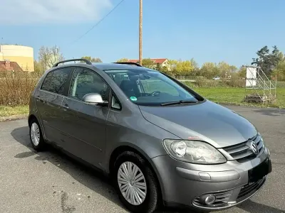 Käytetty VW Golf VI United 140 HP (102 kW) 2008 Harmaa Viistoperä