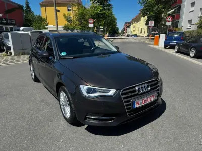 Gebraucht Audi A3 Ambiente 179 PS (131 kW) 2014 Braun Limousine