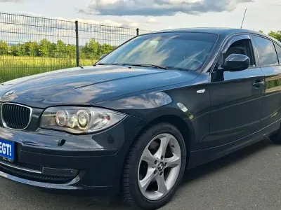 Gebraucht BMW 123 204 PS (150 kW) 2011 Schwarz Kleinwagen