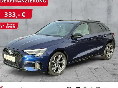 Używany Audi A3 Advanced 116 KM (85 kW) 2023 Niebieski Sedan/Limuzyna