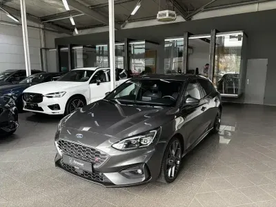 Gebraucht Ford Focus Performance Edition 280 PS (205 kW) 2020 Magneticgrau (metallic) Limousine