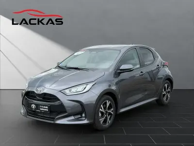 Neu Toyota Yaris Team 116 PS (85 kW) 2026 Grau Kleinwagen