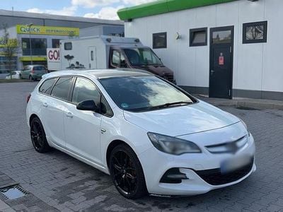 Gebraucht Opel Astra OPC 110 PS (80 kW) 2014 Weiß Kombi