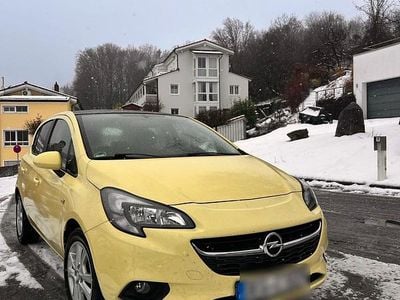 Gelb Gebraucht 2015 Opel Corsa Kleinwagen | 7.100 € (Etwas zu teuer)