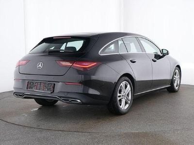 Gebraucht Mercedes CLA180 Shooting Brake Progressive 136 PS (100 kW) 2024 Schwarz Kombi