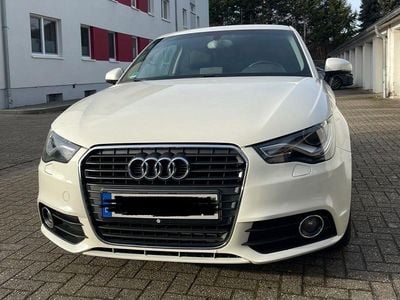 Weiß Gebraucht 2011 Audi A1 Ambition Kleinwagen | 5.400 € (Fairer Preis)