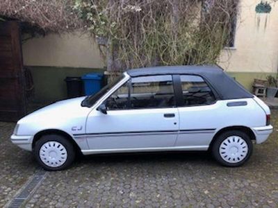 Gebraucht Peugeot 205 60 PS (44 kW) 1992 Weiß Cabrio
