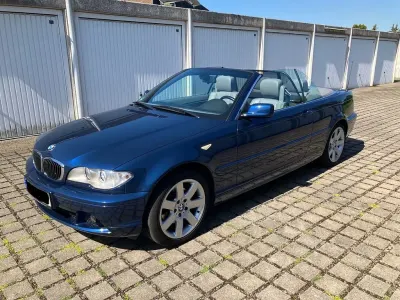Gebraucht BMW 325 Cabriolet 192 PS (141 kW) 2005 Blau Cabrio