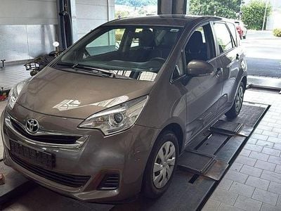 Toyota Verso-S