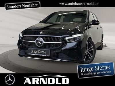 Gebraucht Mercedes B200 Progressive 150 PS (110 kW) 2024 Schwarz (nachtschwarz) Van / Kleinbus
