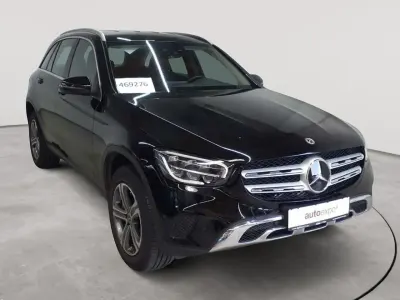 Gebraucht Mercedes GLC300e 194 PS (142 kW) 2021 Schwarz SUV
