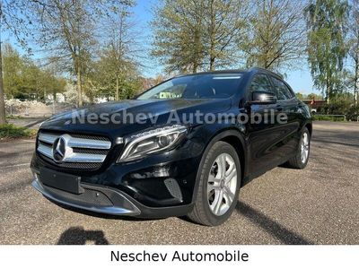 gebraucht Mercedes GLA220 d 4MATIC DCT Urban Offroad AHK Xenon 18"