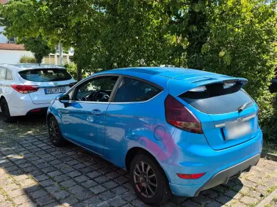 Gebraucht Ford Fiesta 88 PS (64 kW) 2009 Blau Coupé
