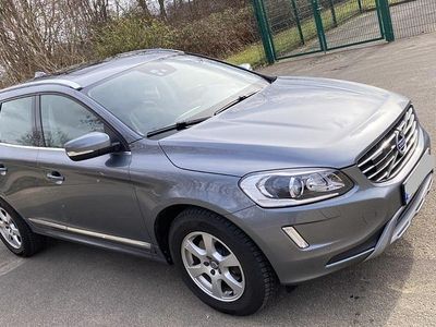 Gebraucht Volvo XC60 150 PS (110 kW) 2017 Grau SUV