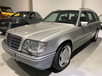 Gebraucht Mercedes E36 AMG AMG 272 PS (200 kW) 1994 Silber Limousine