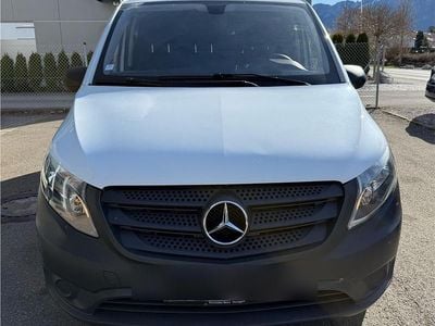 Gebraucht Mercedes Vito 114 PS (83 kW) 2015 Weiß Van