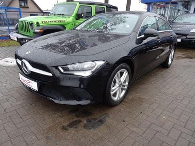 Gebraucht Mercedes CLA180 116 PS (85 kW) 2023 Schwarz Limousine