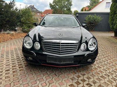 Mercedes E200
