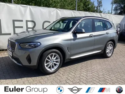 Gebraucht BMW X3 Sport Line 184 PS (135 kW) 2023 Grau SUV