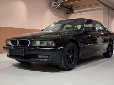Gebraucht BMW 728 193 PS (141 kW) 1996 Schwarz Limousine