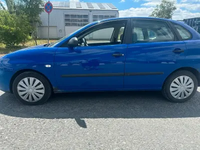 Gebraucht Seat Ibiza 100 PS (73 kW) 2003 Blau Kleinwagen