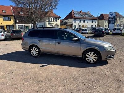 Gebraucht VW Passat Basis 140 PS (102 kW) 2011 Kombi