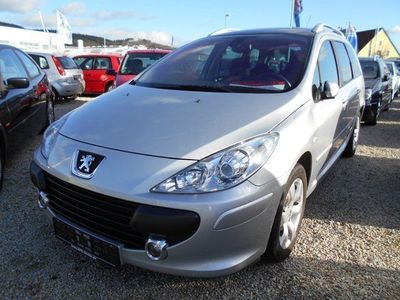 gebraucht Peugeot 307 SW Break Premium,Panor.Dach,Klima, usw.!