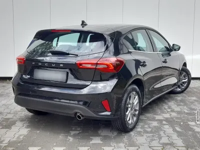 Neu Ford Focus 125 PS (91 kW) 2025 Schwarz metallic