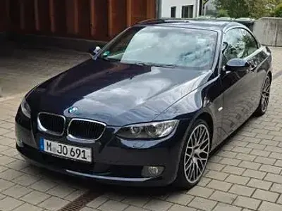 Gebraucht BMW 320 Cabriolet 170 PS (125 kW) 2008 Blau Cabrio