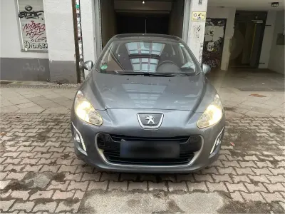 Gebraucht Peugeot 308 156 PS (114 kW) 2011 Grau Kleinwagen